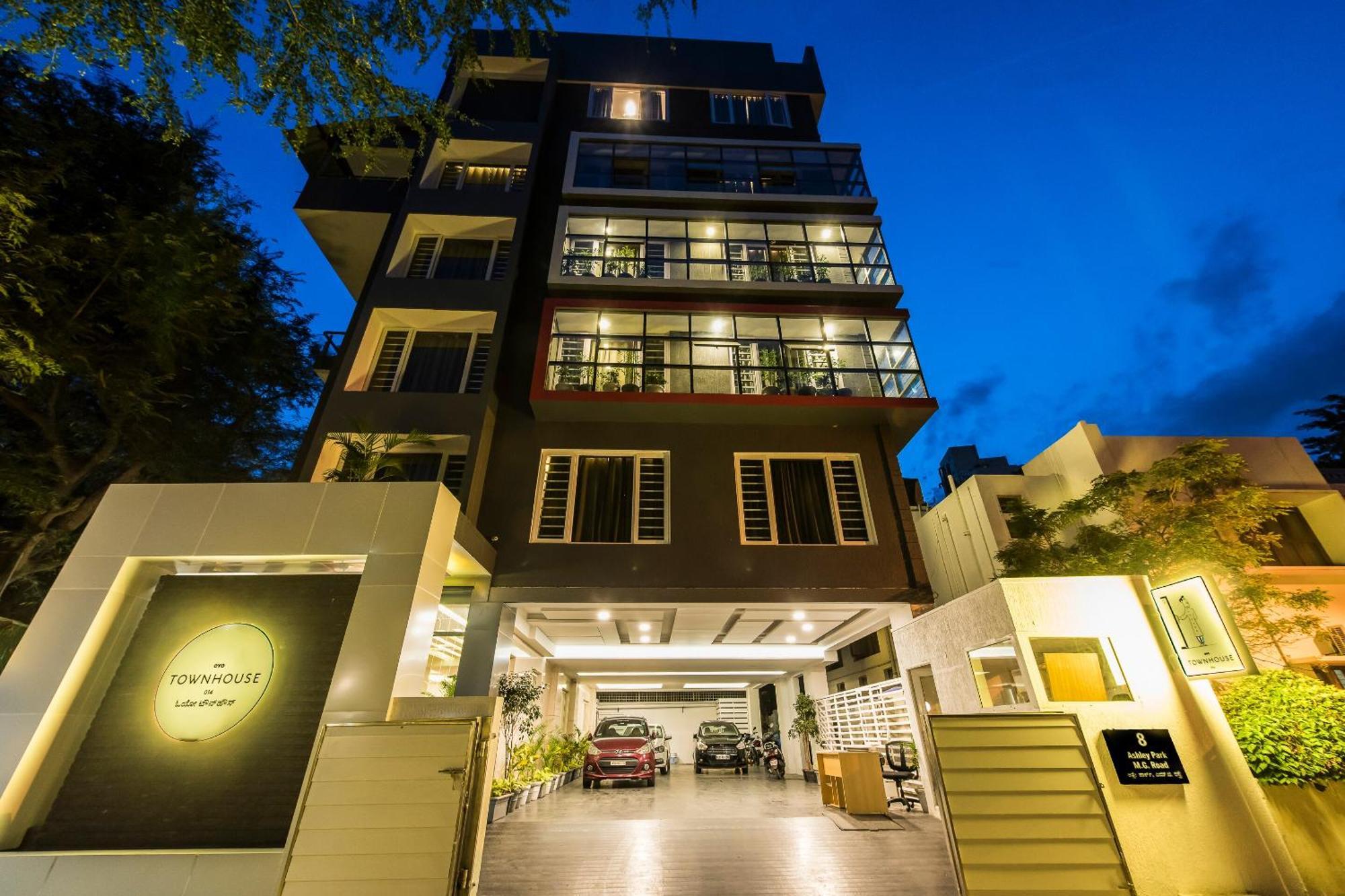 Super Townhouse Mg Road,Bengaluru Zewnętrze zdjęcie